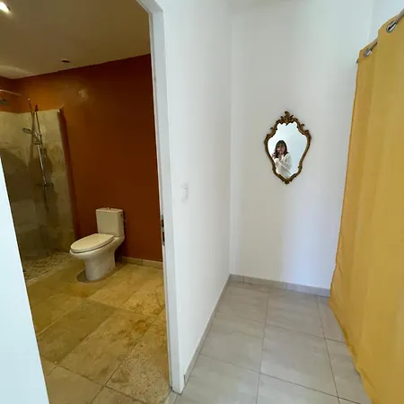 Nyaraló Maison A La Naronne